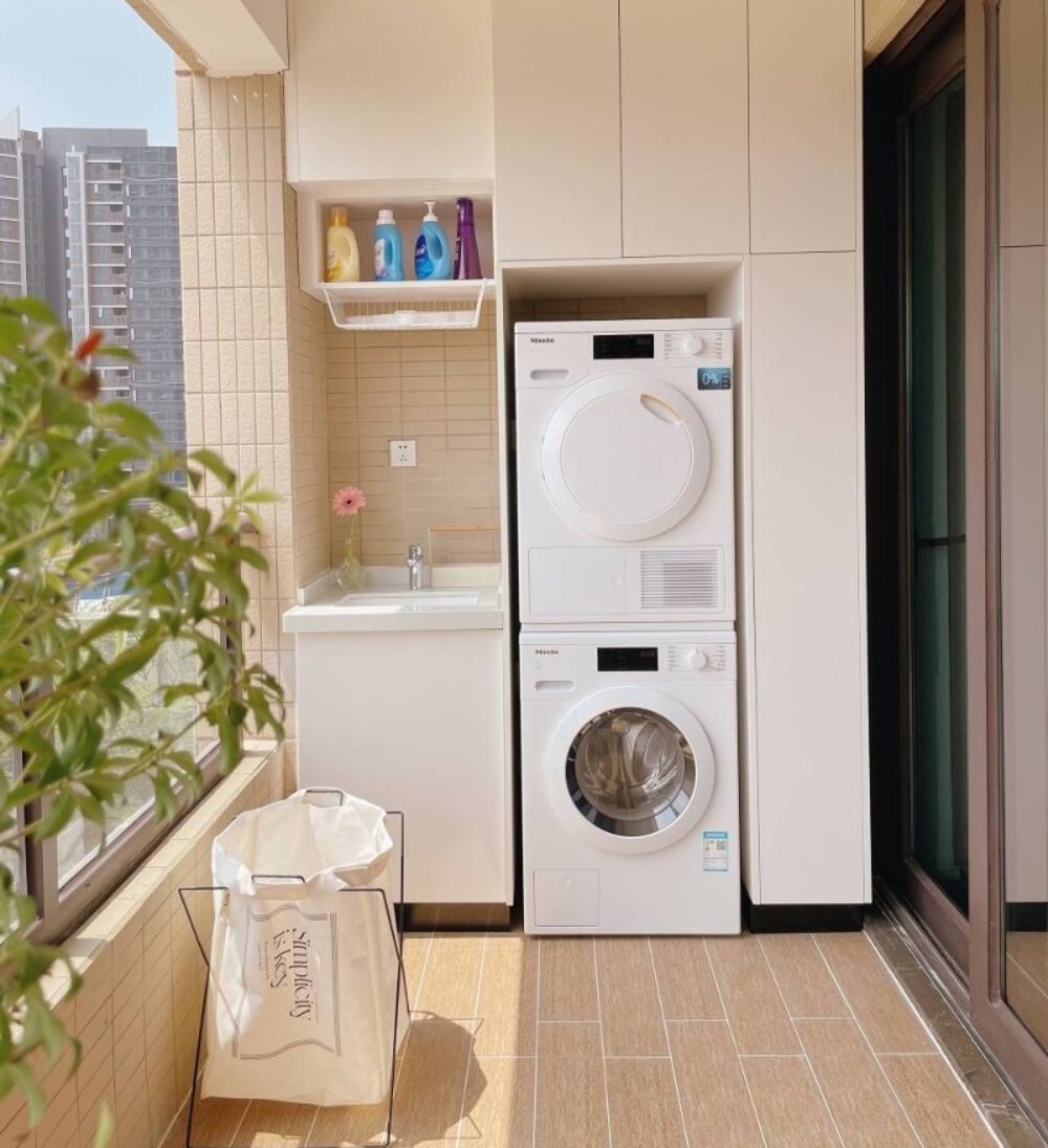 Mẫu thiết kế nội thất chung cư 60m² ban công
