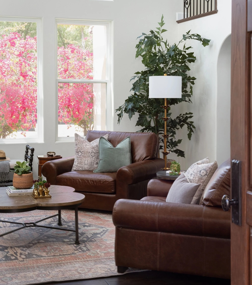 Cách trang trí nhà đẹp với cây xanh cho phòng khách