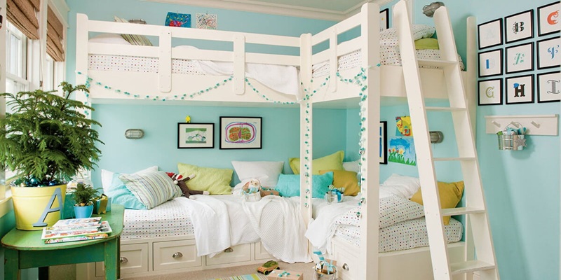 Cha mẹ cũng có thể sử dụng một số loại cây xanh trang trí để lọc không khí  