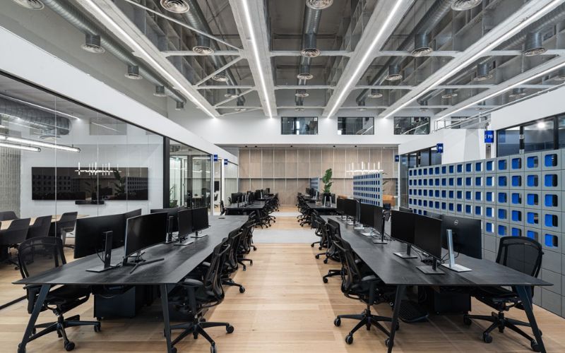 Phong cách thiết kế nội thất văn phòng kinh doanh kiểu công nghiệp